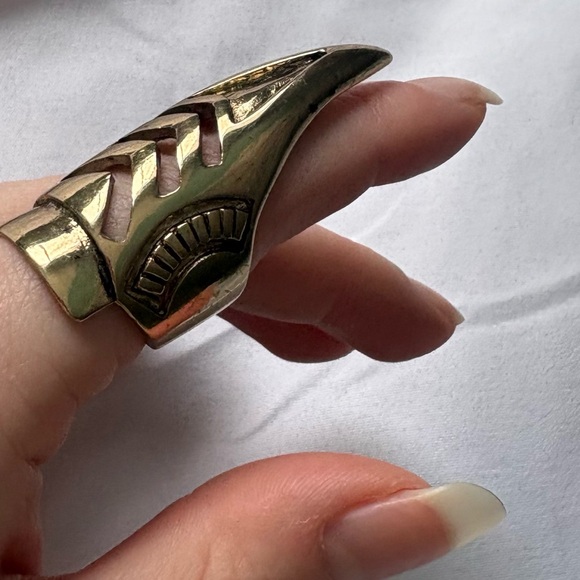 Gold Statement Ring - Picture 1 of 3